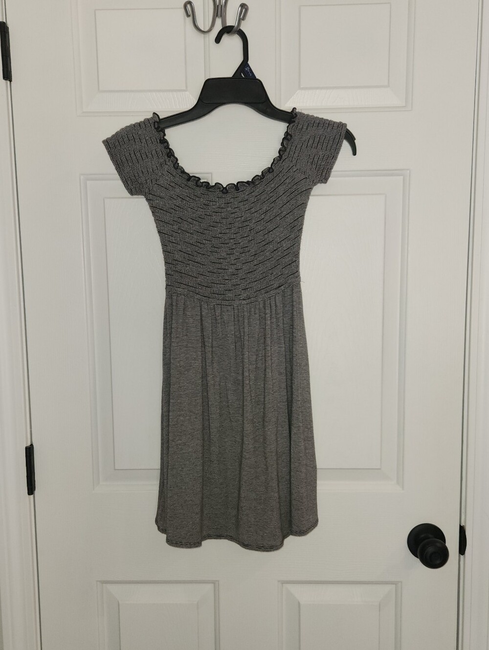 Hollister Black White Striped Smocked Mini Skater Off the Shoulder Dress Sz XS